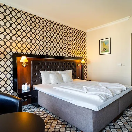 Castello & Thermal Szálloda 4*
