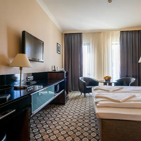 Castello & Thermal 4* Siklós